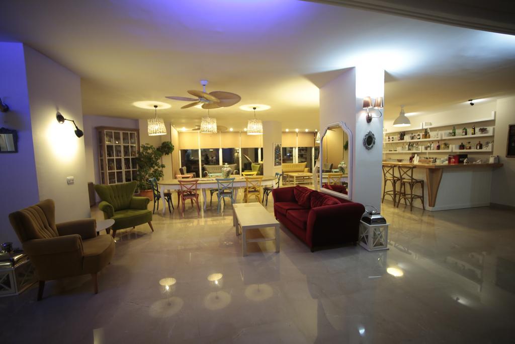 Incekum Su Hotel Avsallar Esterno foto