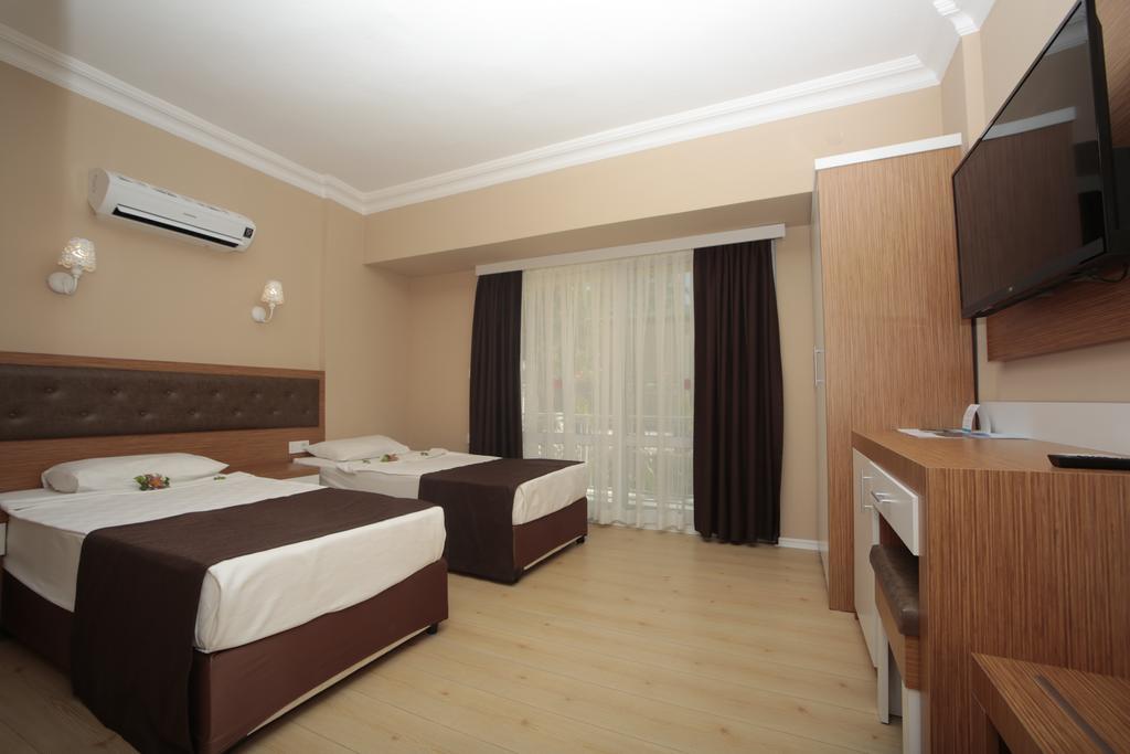 Incekum Su Hotel Avsallar Esterno foto